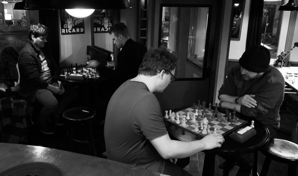 Clubmoment bij Schaakclub Jean Jaurès
